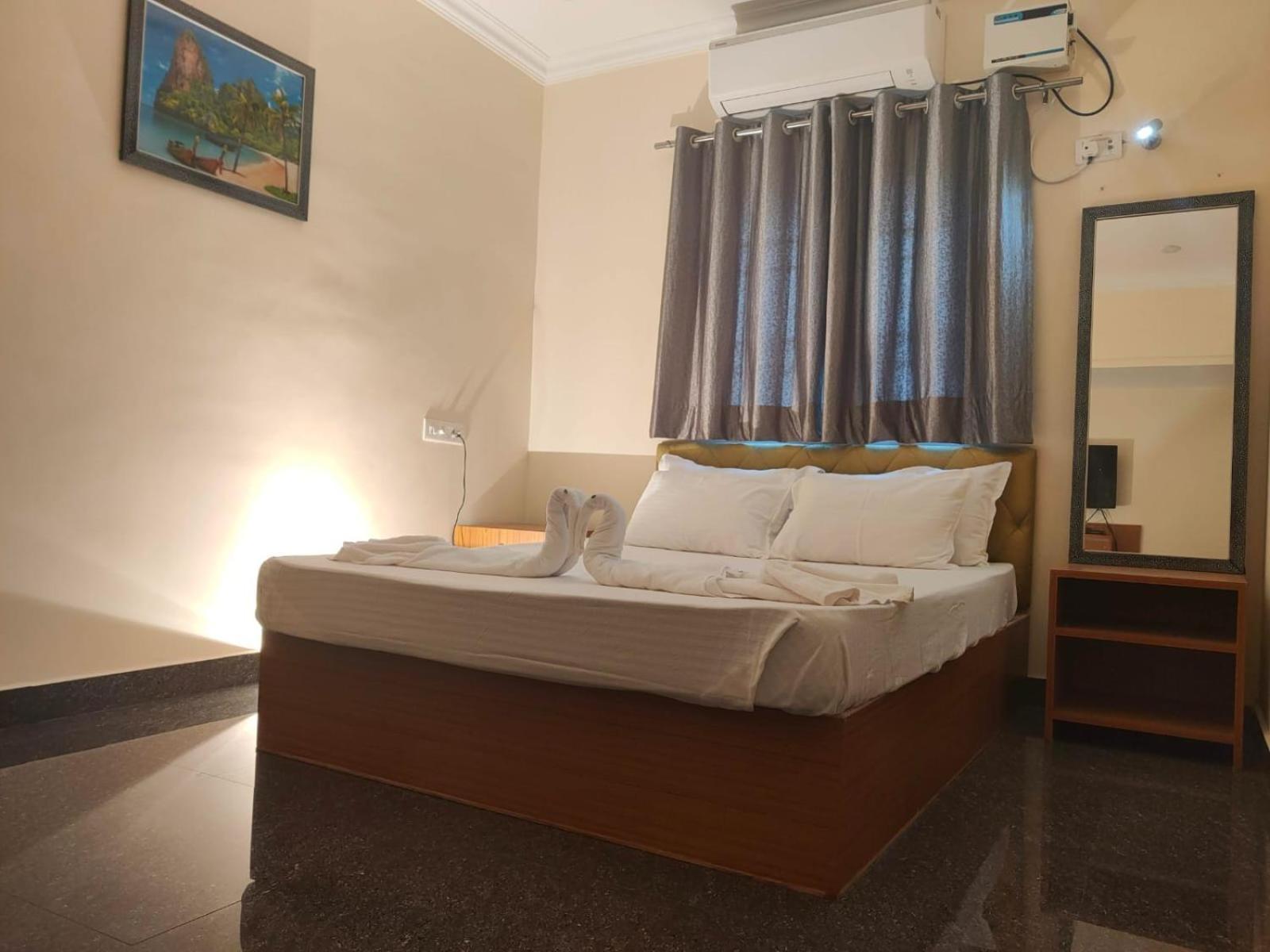 Grand S3 Hotel Pondicherry Exterior photo