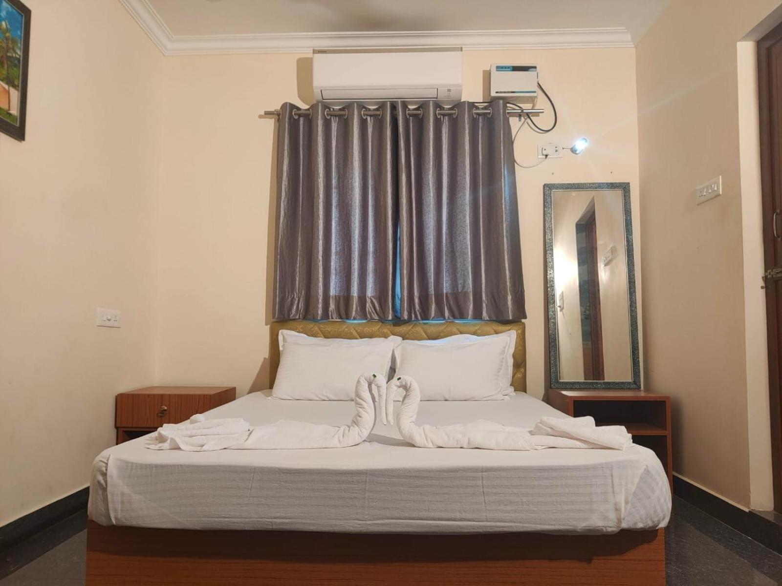 Grand S3 Hotel Pondicherry Exterior photo